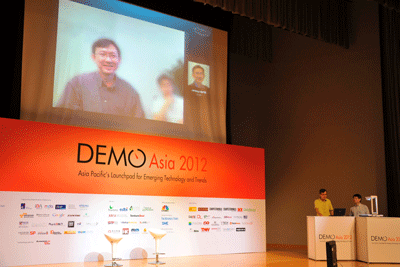 Pixtelz co-founder Boon Leng Lee speaks with ADSC's Jeremy Heng via Skype during the live demonstration of CuteChat at the 2012 DEMO Asia conference 